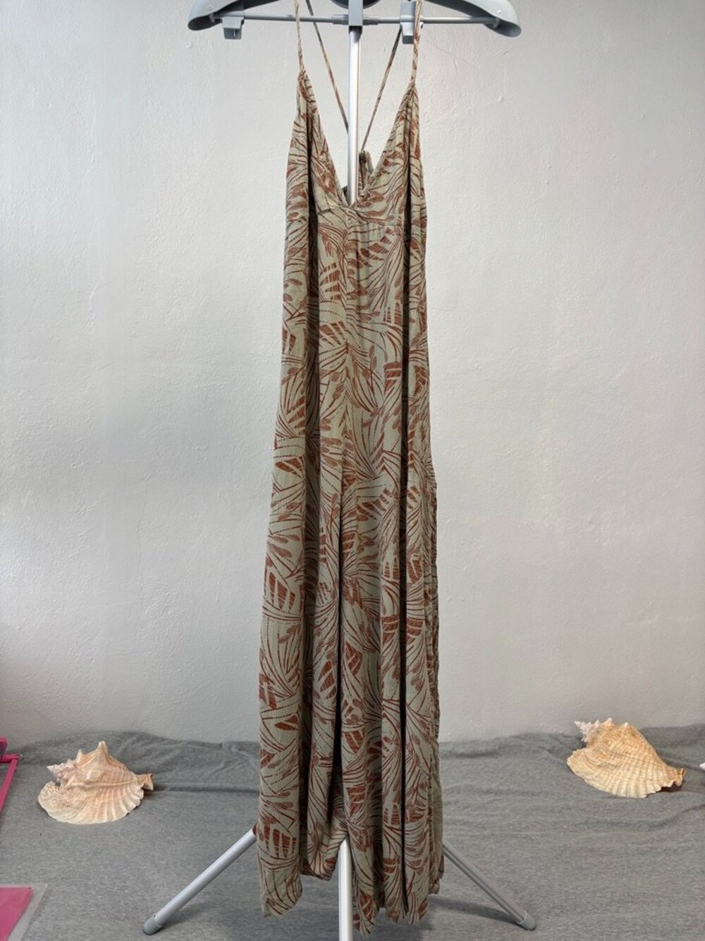 O'Neill Green Palm Jumpsuit Small Tropical Wide Leg Slit Halter Vacation